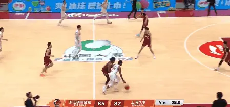 英雄联盟战争学院-皇家社会内部会议纪要流出——今夜手感冰凉，葡超使命明确，临场指挥获称赞的简单介绍