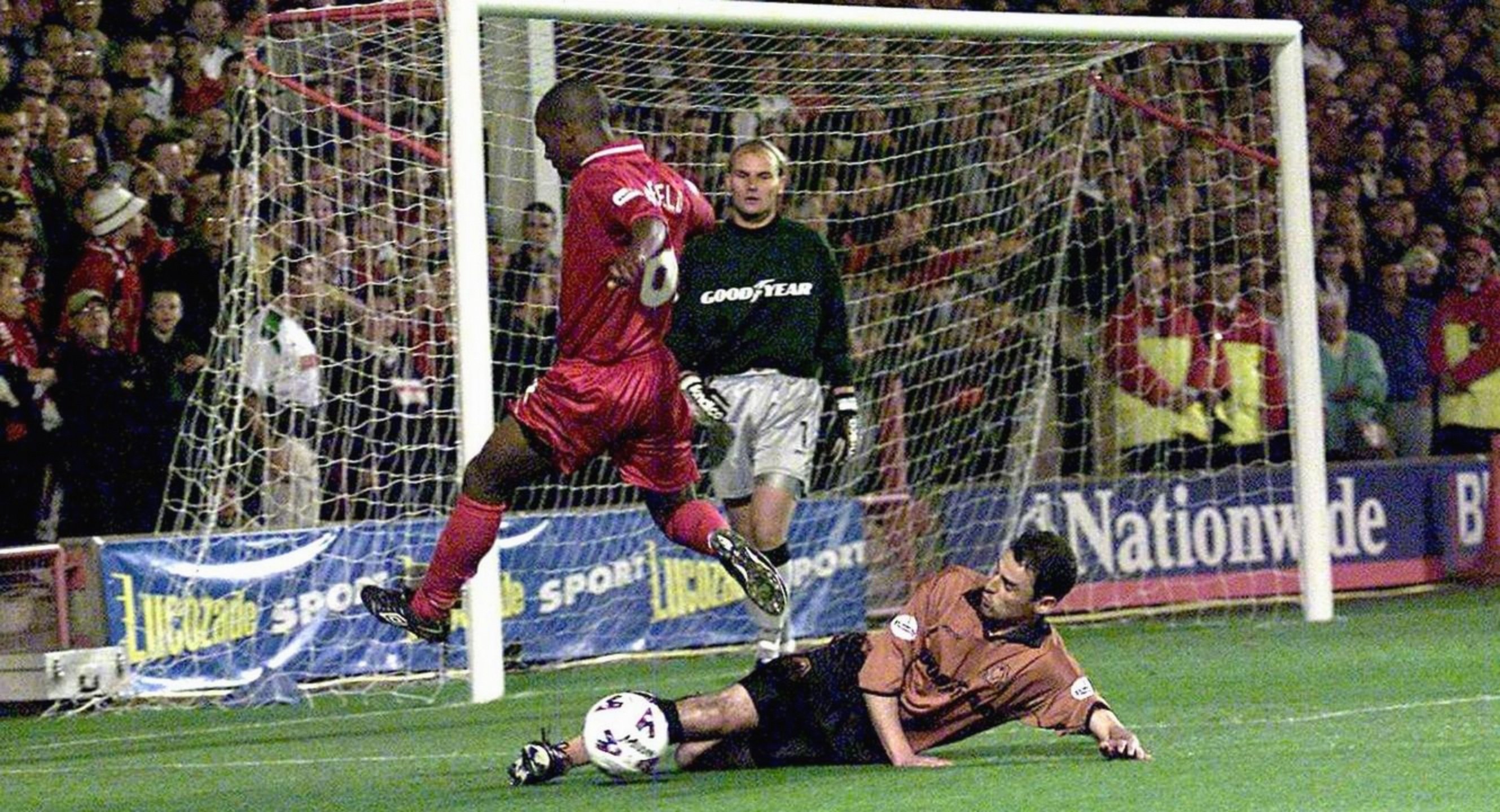 英雄资料-包含亚冠赛前再迎强敌；马赛内部沟通；主帅态度——态度坚定；训练强度明显提升的词条