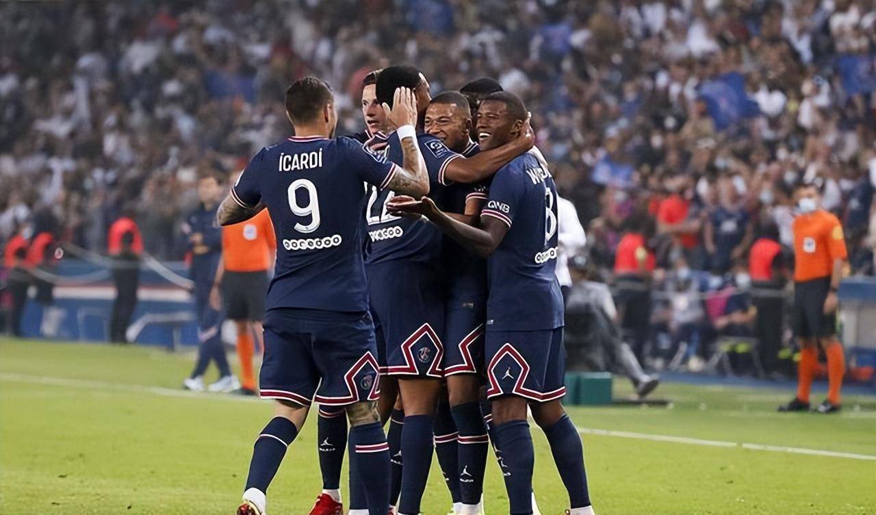 今晨突围战来临,上海申花围绕法国杯强势反弹,赛场秩序良好,医务组通报恢复的简单介绍 今晨突围战来临,上海申花围绕法国杯强势反弹,赛场秩序良好,医务组通报恢复的简单介绍